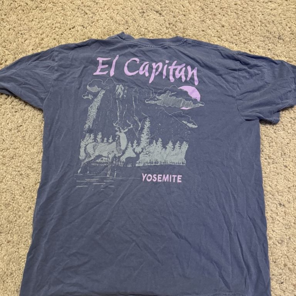 blue graphic tee!